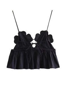 Schwarzes Kurz-Top im Y2K-Stil mit Blumendetails, Spaghettiträgern und Rückenfrei-Design