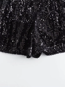 Pantaloncini neri con paillettes a vita alta Y2K con vestibilità slim e finitura lucida