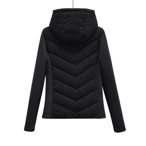 Vue arrière de la veste à capuche noire Y2K avec surpiqûres en V et manches lisses