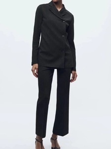 Chic women Y2K dark pinstripe pant suit set with single-breasted blazer and high-waist trousers