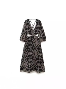 Robe Midi Bohème Brodée Avec Col En V Et Découpe À La Taille Noir Blanc Géométrique Floral En Coton À Lacets Dos