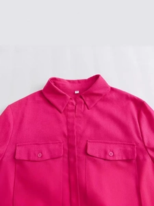 Minimalist rose red long sleeve shirt with double chest pockets and hidden buttons