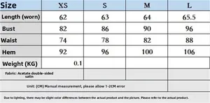 Tableau des tailles détaillé pour haut licou en satin avec mesures XS, S, M, L