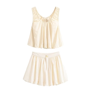 Mode Femmes Blanc Cassé Haut Plissé Et Mini-jupe Boule Décontracté Polyester Sans Manches Col Rond Ensemble Haut Jupe