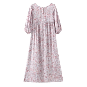 Abito lungo boho in cotone con stampa floreale rossa, vita alta e maniche a lanterna