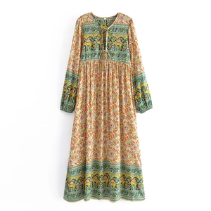 Robe Longue Bohème Femme Manches Longues 100% Viscose Col en V à Glands Imprimé Floral Ethnique Chameau Robe Décontractée