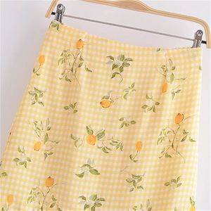 Minigonna vintage francese a vita alta con quadretti gialli e stampa di limoni