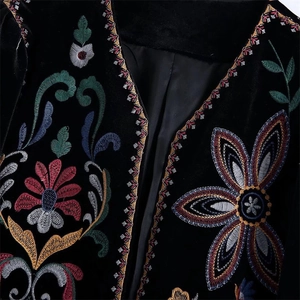 Chaleco vintage de terciopelo negro con cuello en V y bordado floral para mujer