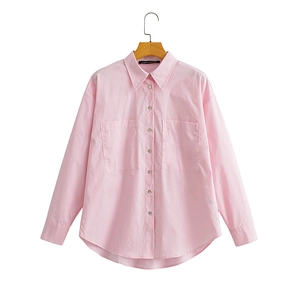 Pink long-sleeve cotton poplin shirt with dual front pockets and button-down collar
