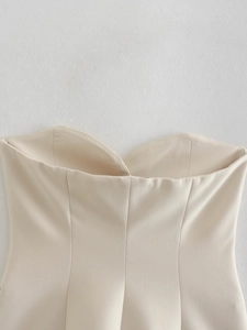 Slim fit sweetheart neckline corset top in cream beige with elegant princess seams