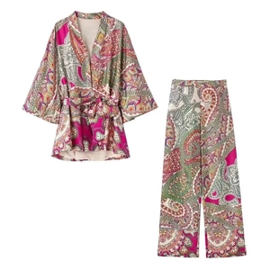 Ensemble deux pièces pour femme avec imprimé cachemire, haut croisé et pantalon large