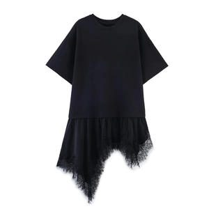 Women's black casual T-shirt with asymmetrical lace hem and delicate eyelash lace detail