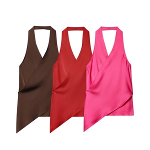 Haut Dos Nu Sexy en Satin pour Femmes Col en V Profond Ourlet Asymétrique Dos Nu Sans Manches Streetwear d'Été Débardeur de Fête