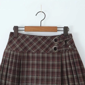 Gonna a pieghe a quadri a vita alta da donna con cinghie decorative con occhielli in metallo