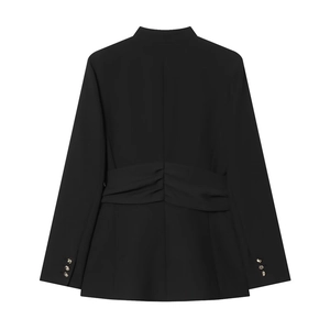 Vue arrière du blazer noir femme avec boutons métalliques et détail de taille cintrée chic