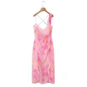 Robe longue à imprimé floral rose avec bretelles à volants et dos nu croisé chic