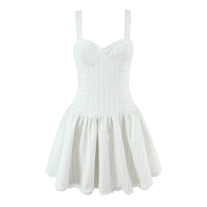 Robe Courte à Bretelles Fleurie Douce Française Bordure en Dentelle Nœud Jupe Bouffante Balletcore Été Sans Manches Blanc