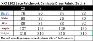 Tableau des tailles détaillé pour la robe nuisette en satin avec dentelle et mesures en cm
