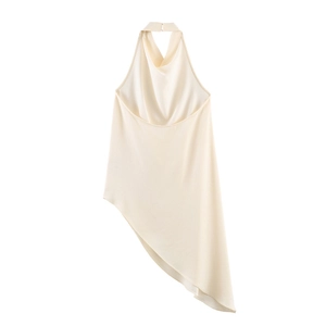 Haut licou chic crème avec décolleté drapé et ourlet asymétrique pour femme