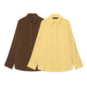 Blouse en Satin à Manches Longues pour Femmes Coupe Ample Simple Boutonnage Col Polo Chemise Travail Bureau Élégant Haut en Satin