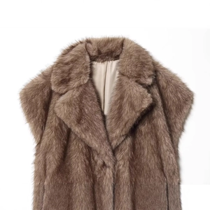 Winter faux fur vest in dark brown featuring a plush wide lapel and satin lining