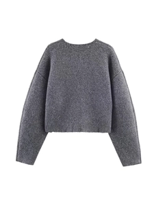 Women's minimalist grey crewneck long sleeve knit sweater in loose casual style