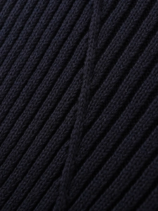 Gilet en maille côtelée bleu marine avec texture en V et densité de tissu premium