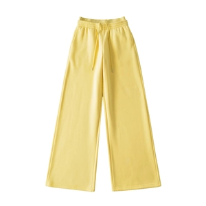 Detail view of adjustable drawstring waistband on thick fleece wide-leg sweatpants