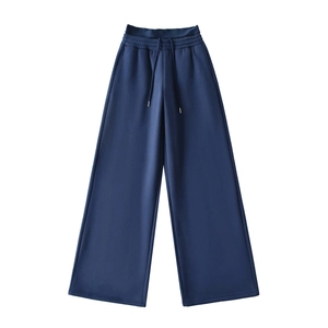 Thick navy blue fleece-lined wide-leg drawstring sweatpants for casual winter wear