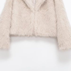 Chic short faux fur coat for women in light beige with elegant lapel collar design