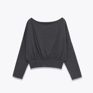 Pull en maille gris foncé pour femme avec col bateau et taille élastique côtelée