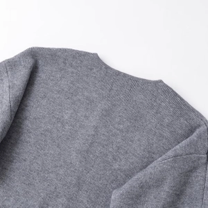 Women's 2025 winter grey double-sided knit cardigan with vertical ribbed texture