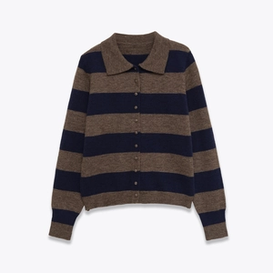 Maglione in maglia a righe retrò con colletto a polo e bottoni per stile autunnale