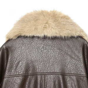 Veste rétro en similicuir marron pour homme avec col en fausse fourrure et détails