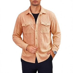 Herren Freizeithemd in Apricot, langärmelig mit vertikaler Textur und zwei Brusttaschen