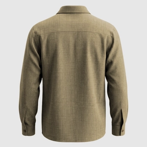Vista posteriore di una camicia a maniche lunghe verde oliva con tessuto strutturato