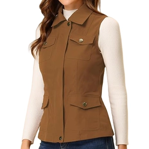 Women's utility vest in caramel brown with four pockets and zip closure outerwear