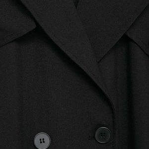 Klassischer schwarzer Doppelreiher-Trenchcoat mit strukturiertem Twill-Stoff und Revers