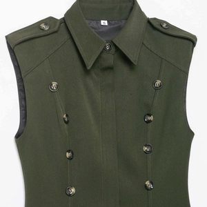 Army green sleeveless double-breasted vest dress with shoulder epaulets and twill texture