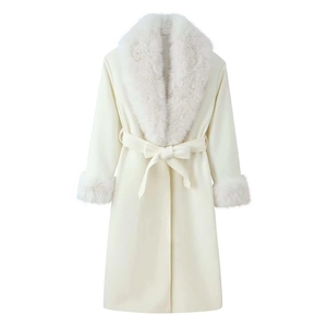 Elegant cream wool coat with luxurious faux fur collar and waist belt closure