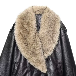 Veste de motard en similicuir noir pour femme avec grand col en fausse fourrure marron