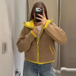 Brown and yellow patchwork fleece jacket with contrast binding and zip-up short design