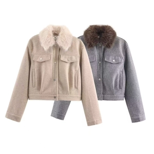 Veste d'hiver chaude pour femmes avec col en fourrure en beige et gris clair