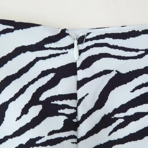 Jupe imprimé zèbre pour femme avec fermeture éclair invisible et détails de couture
