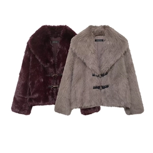 Elegant Women Faux Fur Short Coat Warm Winter Jacket With Lapel Collar And Metal Belt Buckles Solid Color Long Sleeve Outwear
