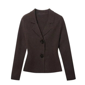Slim fit dark brown knit blazer with lapel collar and decorative floral buttons