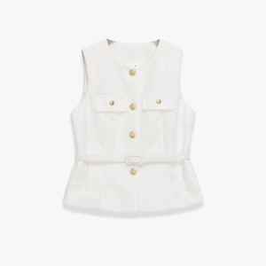 Elegant white tweed sleeveless vest top with round neck and gold buttons with waist belt