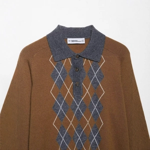Women's vintage brown diamond pattern knit polo shirt with contrast grey collar