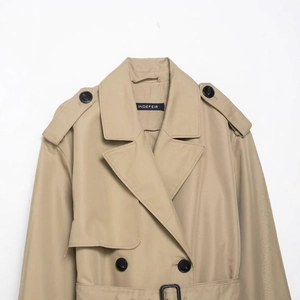 Classic khaki double-breasted long trench coat with belt and epaulettes for women
