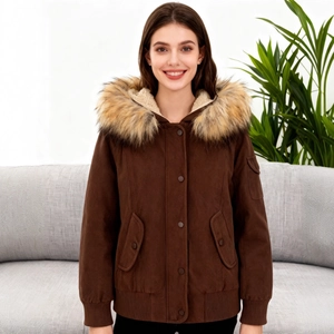 Women's short brown jacket with detachable faux fur collar and warm fleece lining